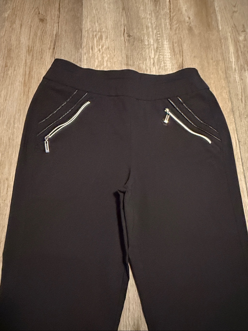 jamie sadock Black Straight-Leg Pants with Contrast Zippers - Picture 3 of 6